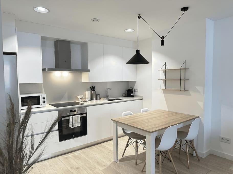 Appartement New Port, Free Parking Ybh1s *