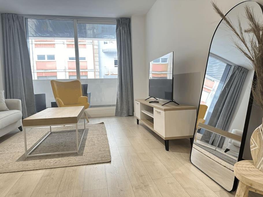 Appartement New Port, Free Parking Ybh1s *